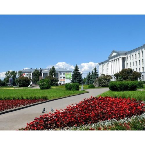 pskovskii-gosudarstvennyi-universitet-nakhoditsia-v-drevnem-gorode-pskove-po-pravu-nazyvaemom-zhemchuzhinoi-rossii